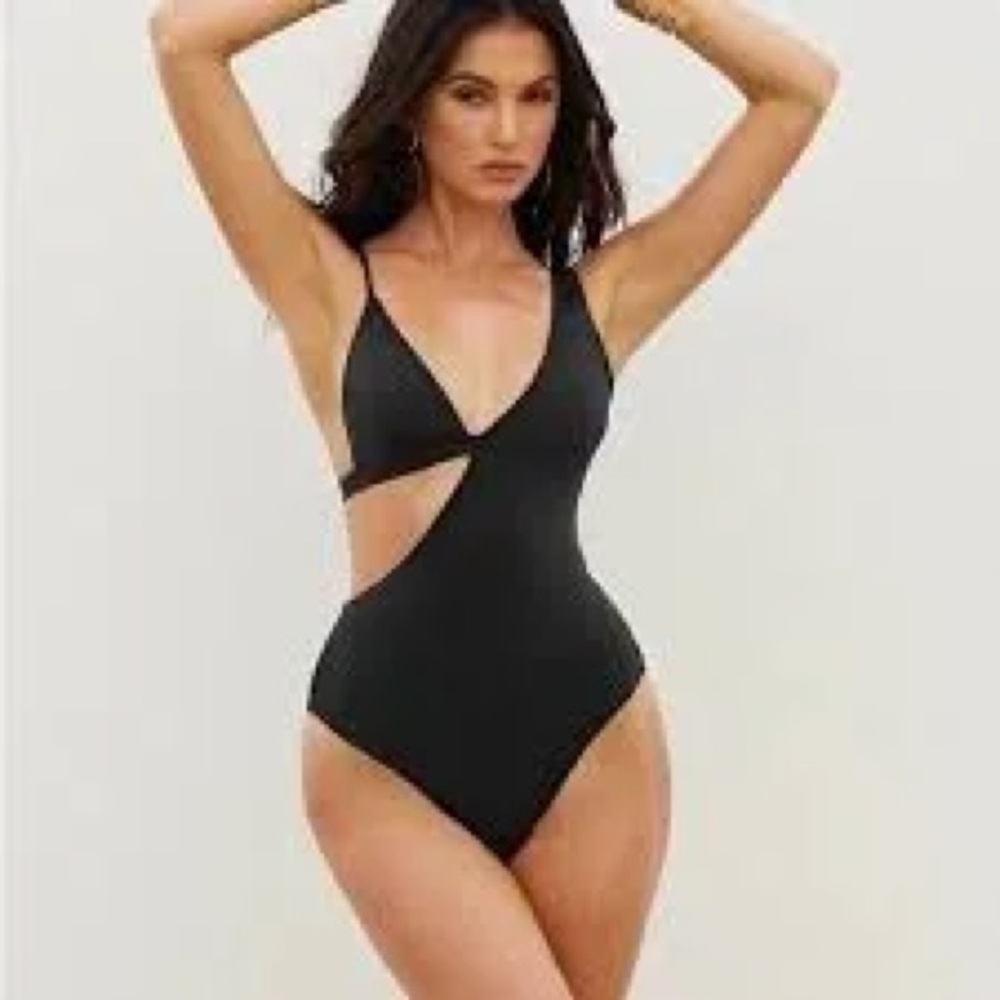 Matte Collection- Kai One Piece - Sz: Small - Black